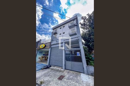 Apartamento à venda com 72m², 2 quartos e 1 vaga Apartamento à venda com 72m², 2 quartos e 1 vagaFachada