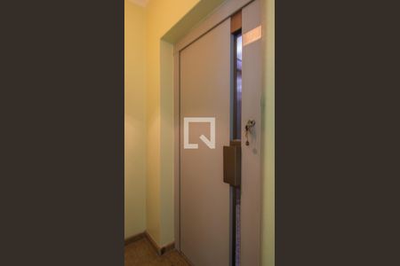 Hall de entrada de apartamento à venda com 3 quartos, 130m² em Centro, Jundiaí