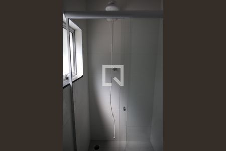 Banheiro de casa para alugar com 1 quarto, 35m² em Jardim São Paulo, São Paulo