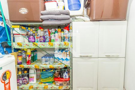 Apartamento à venda com 90m², 3 quartos e 1 vaga Apartamento à venda com 90m², 3 quartos e 1 vagaDespensa