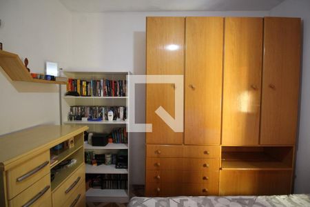 Quarto 1 de casa para alugar com 5 quartos, 145m² em Vila Continental, São Paulo