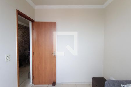 Quarto 1 de apartamento à venda com 2 quartos, 50m² em Piratininga, Belo Horizonte