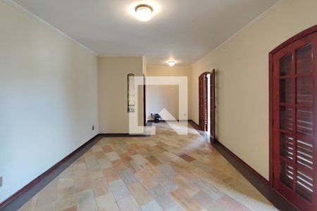 Sala 2 de casa para alugar com 3 quartos, 360m² em Jardim Guarani, Campinas