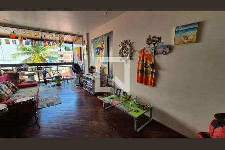 Sala de apartamento à venda com 3 quartos, 90m² em Recreio dos Bandeirantes, Rio de Janeiro