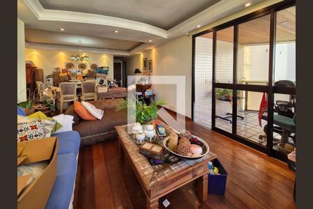 Sala de apartamento à venda com 4 quartos, 159m² em Barra da Tijuca, Rio de Janeiro