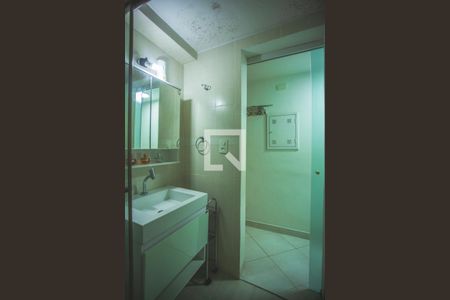 Banheiro de kitnet/studio à venda com 1 quarto, 29m² em Vila Clementino, São Paulo