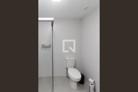 Banheiro de apartamento para alugar com 1 quarto, 26m² em Tucuruvi, São Paulo