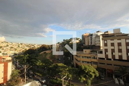 Vista Sala de apartamento à venda com 3 quartos, 86m² em Castelo, Belo Horizonte