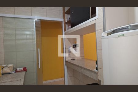 Cozinha de apartamento para alugar com 1 quarto, 45m² em Vila Caiçara, Praia Grande