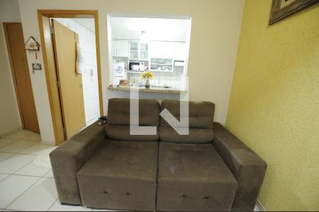 Sala de apartamento para alugar com 2 quartos, 70m² em Setor Bela Vista, Goiânia