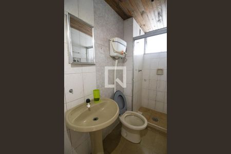 Banheiro de apartamento à venda com 2 quartos, 80m² em Jardim Sabará, Porto Alegre