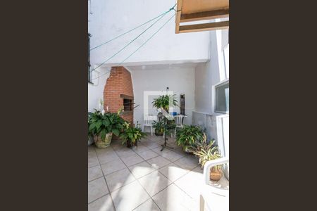 Casa à venda com 3 quartos, 291m² em Bela Vista, Porto Alegre