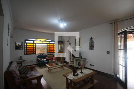 Sala de casa à venda com 4 quartos, 396m² em Jardim dos Lagos, São Paulo