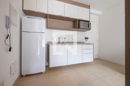 Sala/Cozinha de apartamento à venda com 1 quarto, 30m² em Sumarezinho, São Paulo