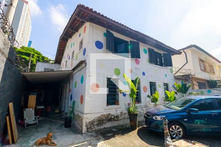 Casa à venda com 265m², 3 quartos e 4 vagas Casa à venda com 265m², 3 quartos e 4 vagasGaragem