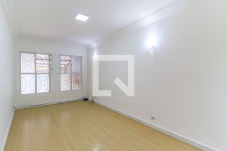 Casa à venda com 132m², 2 quartos e 2 vagasSala