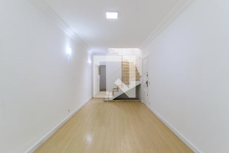 Sala de casa à venda com 2 quartos, 132m² em Santo Amaro, São Paulo