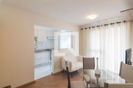 Sala de apartamento à venda com 2 quartos, 52m² em Utinga, Santo André