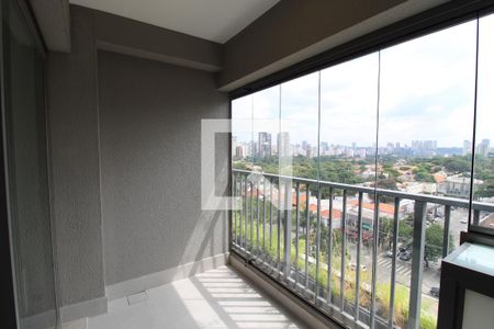 Varanda de kitnet/studio para alugar com 1 quarto, 29m² em Indianópolis, São Paulo