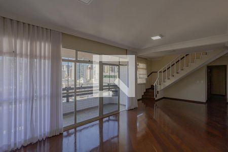 Sala de apartamento à venda com 3 quartos, 260m² em Funcionários, Belo Horizonte