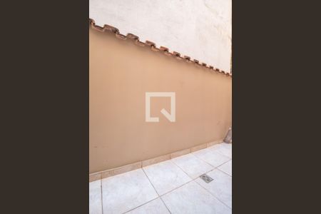 Casa à venda com 350m², 7 quartos e 4 vagas Casa à venda com 350m², 7 quartos e 4 vagasVaranda do Quarto 2 (Casa 1)