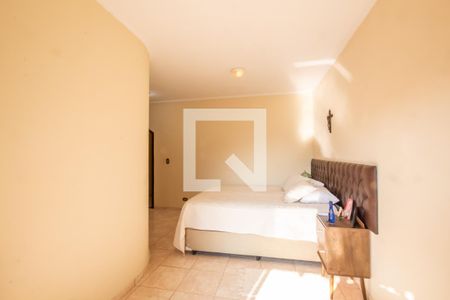 Casa à venda com 350m², 7 quartos e 4 vagas Casa à venda com 350m², 7 quartos e 4 vagasSuíte (Casa 1)