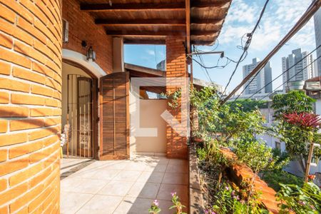 Casa à venda com 350m², 7 quartos e 4 vagas Casa à venda com 350m², 7 quartos e 4 vagasSacada da Suíte (Casa 1)