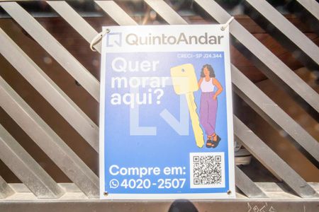 Casa à venda com 350m², 7 quartos e 4 vagas Casa à venda com 350m², 7 quartos e 4 vagasPlaca