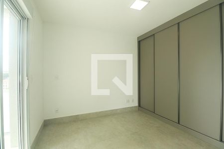 Suíte - Quarto 1 de apartamento para alugar com 2 quartos, 67m² em Parque das Nações, Santo André