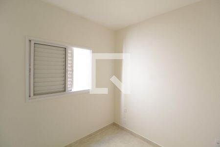 Quarto 2 de apartamento para alugar com 2 quartos, 50m² em Jardim Inconfidência, Uberlândia
