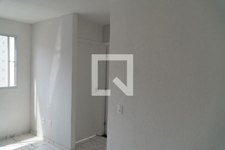 Sala de apartamento para alugar com 2 quartos, 40m² em Jardim do Lago, São Paulo