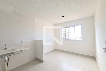 Apartamento para alugar com 32m², 2 quartos e sem vagaSala, cozinha e área de serviço