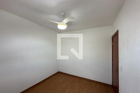 Dormitório 01 de apartamento para alugar com 2 quartos, 50m² em Conjunto Habitacional Sílvio Passalacqua, Ribeirão Preto
