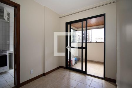 Sala de apartamento para alugar com 2 quartos, 75m² em Asa Norte, Brasília