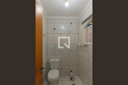 Banheiro da Suíte de casa para alugar com 3 quartos, 200m² em Jardim Paulicéia, Campinas