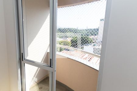 Sacada de apartamento à venda com 3 quartos, 75m² em Vila Augusta, Guarulhos