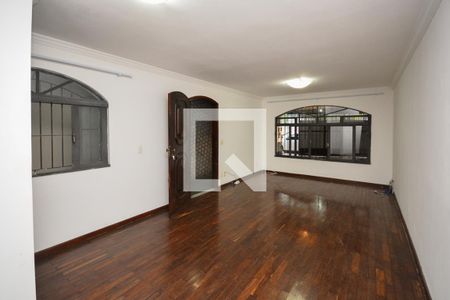 Sala de casa para alugar com 2 quartos, 135m² em Campo Grande, São Paulo