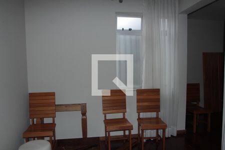 Sala  de apartamento à venda com 4 quartos, 180m² em Santa Amelia, Belo Horizonte