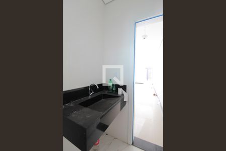 Lavabo da Sala de casa à venda com 3 quartos, 101m² em Planalto, Belo Horizonte