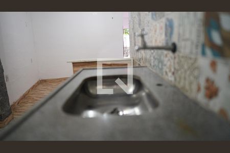 Cozinha - Torneira de apartamento para alugar com 1 quarto, 50m² em Jacarepaguá, Rio de Janeiro