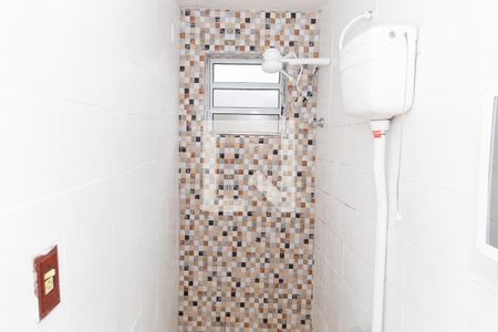 Banheiro Social de casa para alugar com 1 quarto, 26m² em Jardim Rosa de Franca, Guarulhos