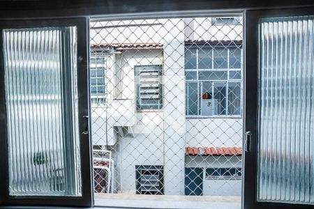 Sala vista da janela de apartamento à venda com 2 quartos, 70m² em Laranjeiras, Rio de Janeiro