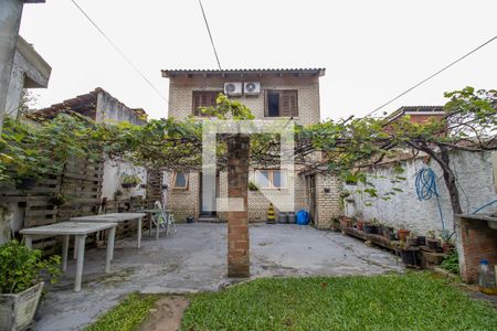 Área externa de casa à venda com 4 quartos, 400m² em Bom Jesus, Porto Alegre