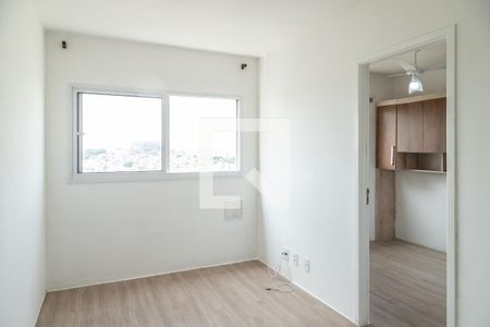 Sala de apartamento para alugar com 2 quartos, 37m² em Vila Pierina, São Paulo