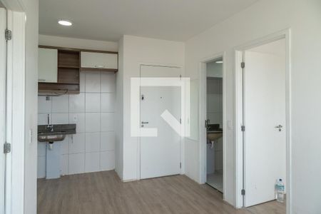 Sala de apartamento para alugar com 2 quartos, 37m² em Vila Pierina, São Paulo