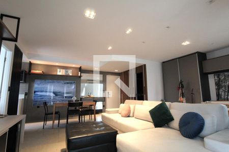 Sala de apartamento para alugar com 2 quartos, 83m² em Barra da Tijuca, Rio de Janeiro