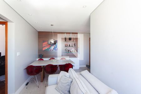 Sala de apartamento para alugar com 2 quartos, 60m² em Manacás, Belo Horizonte