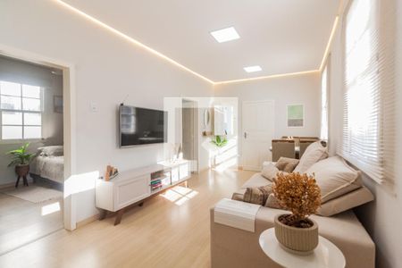 Sala de casa para alugar com 6 quartos, 224m² em Estreito, Florianópolis