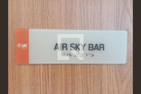 Apartamento à venda com 66m², 2 quartos e 1 vaga Apartamento à venda com 66m², 2 quartos e 1 vagaSky Bar