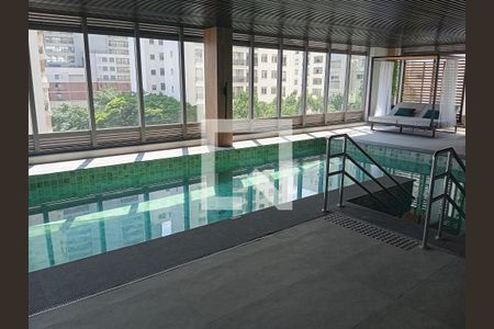 Apartamento à venda com 66m², 2 quartos e 1 vaga Apartamento à venda com 66m², 2 quartos e 1 vagaPiscina Coberta